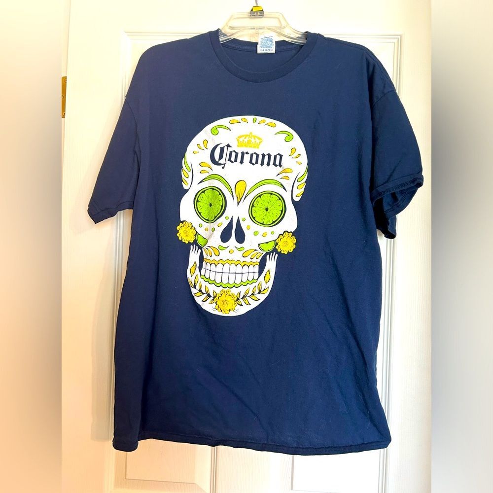 Corona mens Skull Delta Proweight Tshirt Size XL